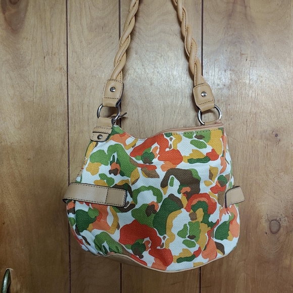 Relic Brand purse - Picture 5 of 6